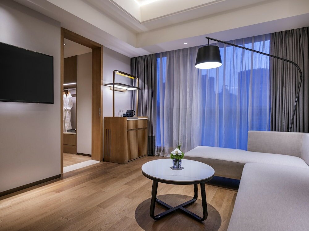 Фото DoubleTree by Hilton Shanghai Jing'an