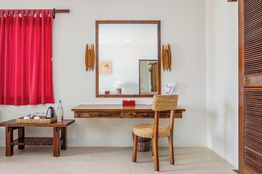 Фото Bluewater Maribago Beach Resort