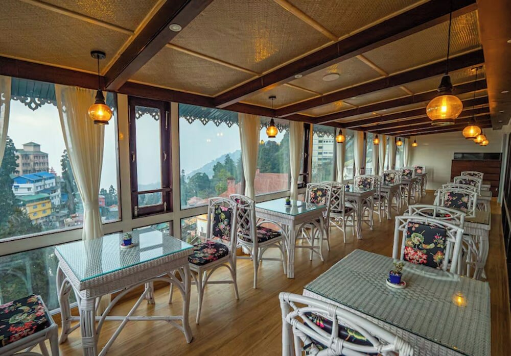 Фото Отель Sumitel Suites & Spa