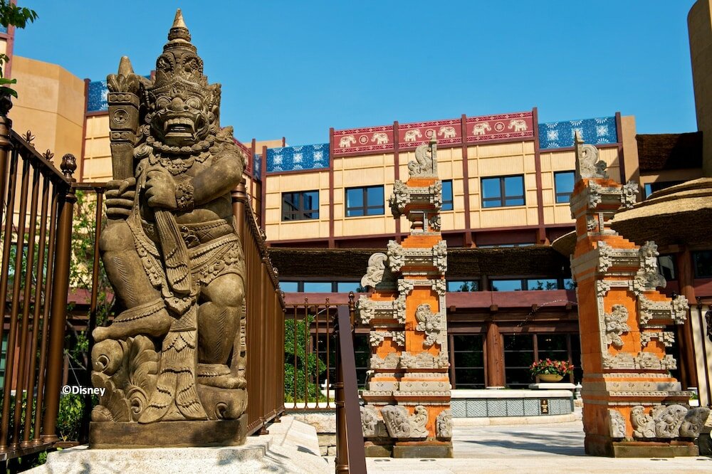 Фото Disney Explorers Lodge