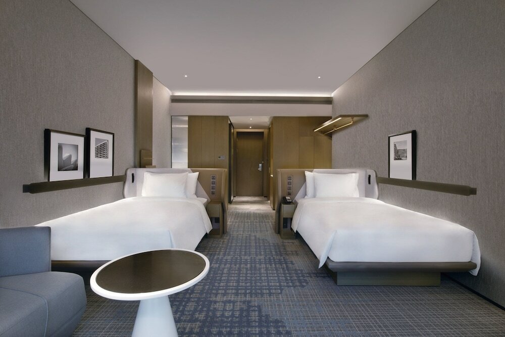 Фото Crowne Plaza Shenzhen World Exhibition and Convention Center by IHG