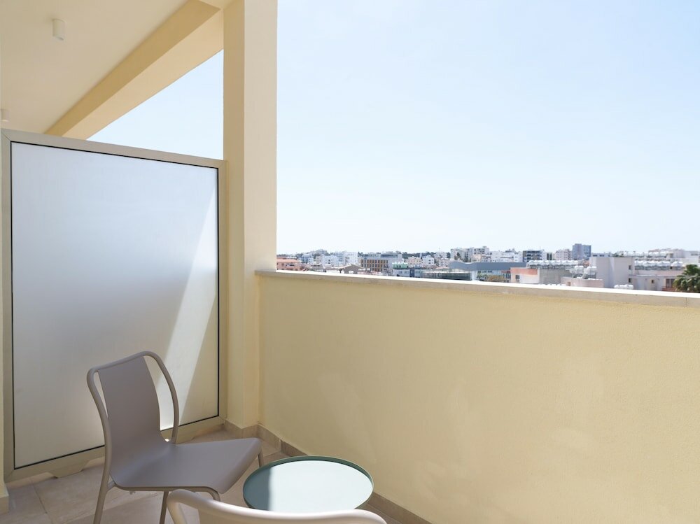Фото Leonardo Boutique Hotel Larnaca