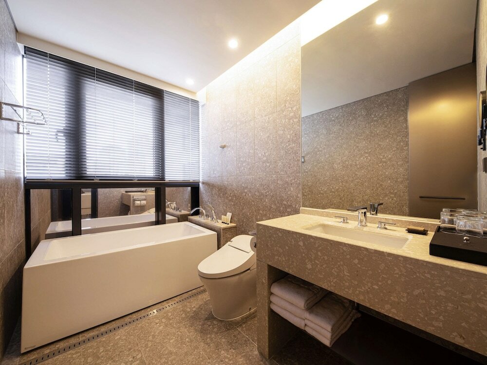 Фото Mercure Ambassador Seoul Hongdae