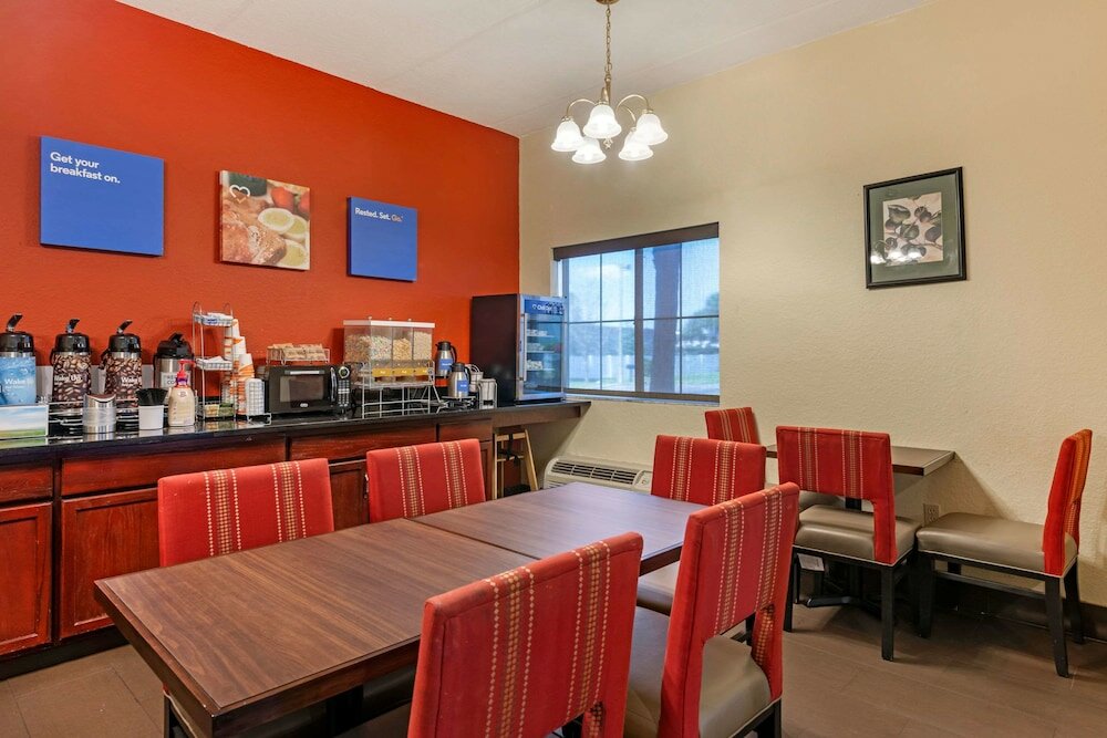 Фото Comfort Inn Kissimmee-Lake Buena Vista South