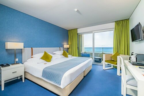 Внешний вид отеля Aqua Natura Madeira Hotel в Порту-Монише, фото 4