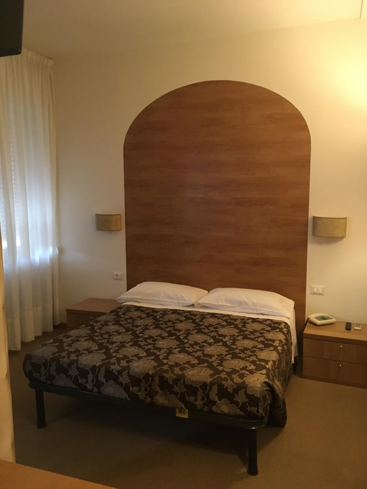 Фото Hotel Europa Parking