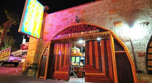 Гостиница Corinne Hostel в Южном АО