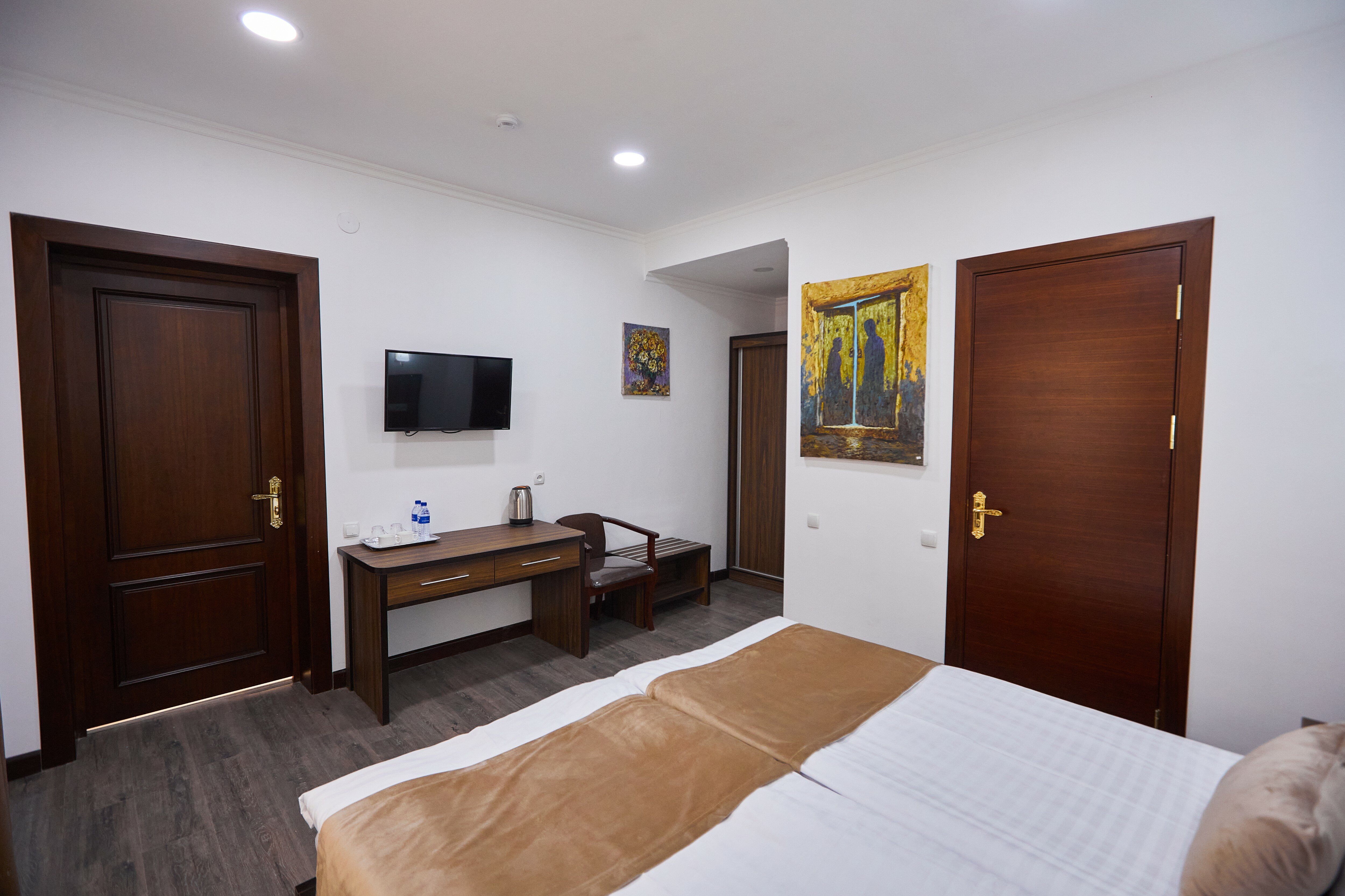 Фото Grand Art Premium Hotel