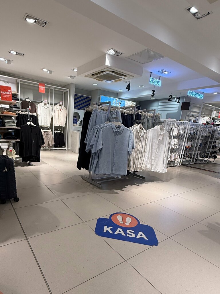 Clothing store LC Waikiki Türkiye, Serik, photo