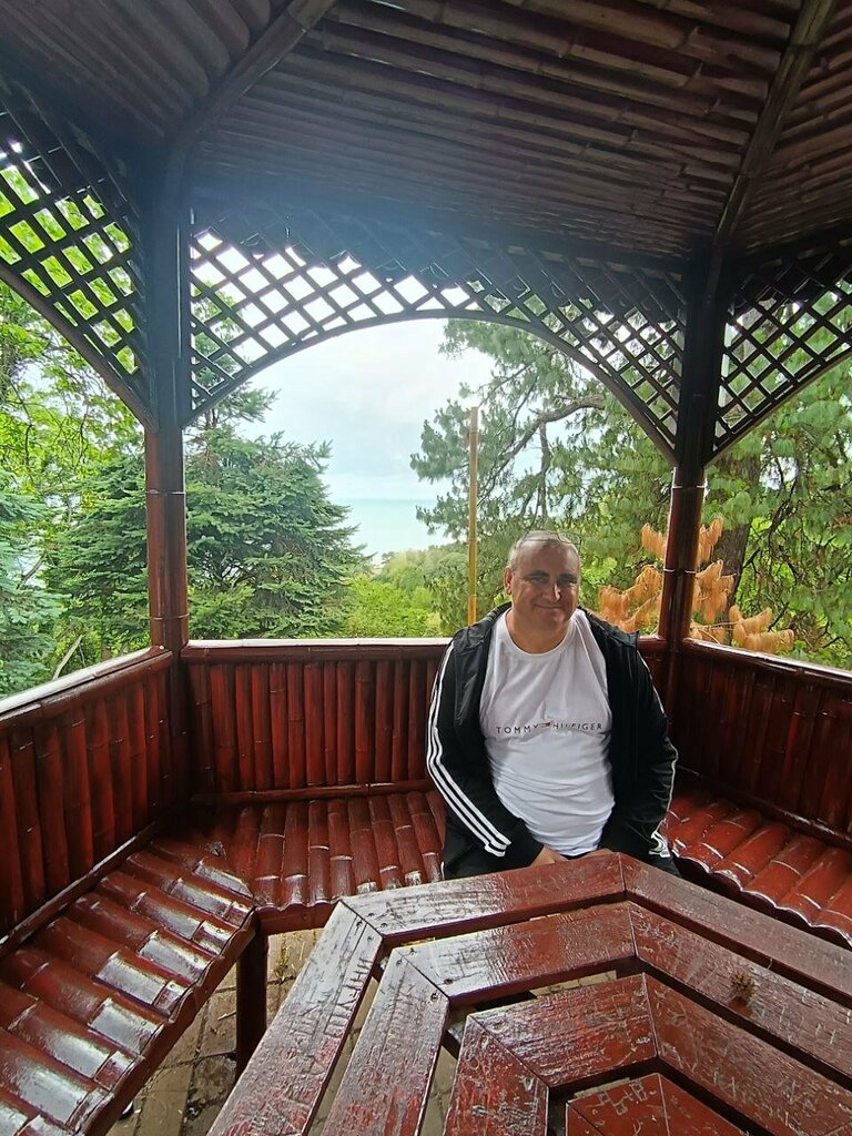 Gazebo Gazebo, Batumi, photo