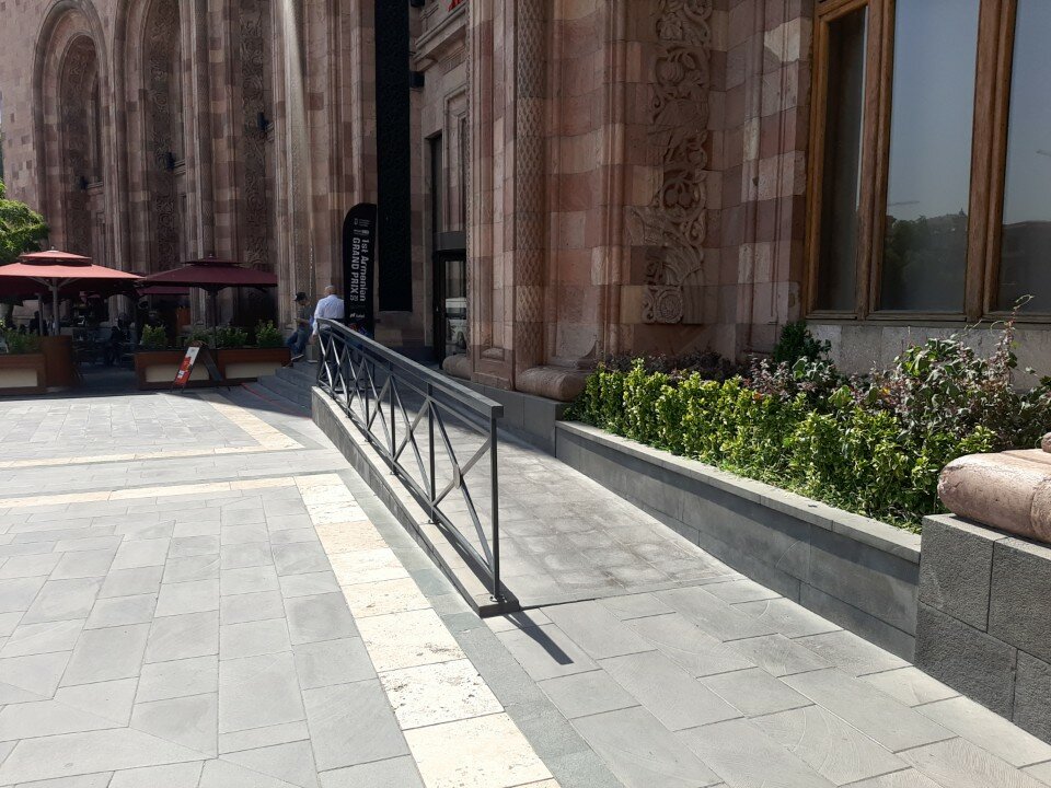 Фото Armenia Marriott Hotel Yerevan