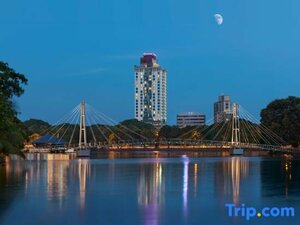 Гостиница Cinnamon Red Colombo