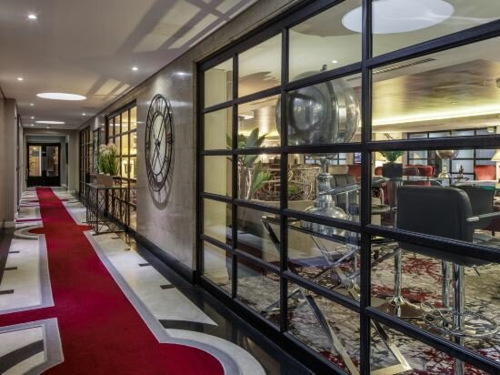 Фото DoubleTree by Hilton London Greenwich