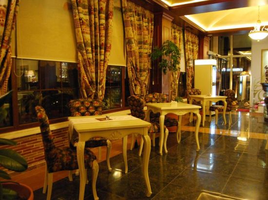 Фото Отель 2 Kitarrat Boutique Hotel & Spa