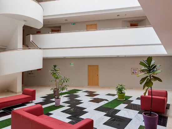 Фото Alfagar Aparthotel