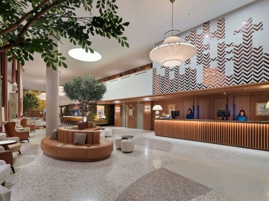 Фото H10 Croma Malaga