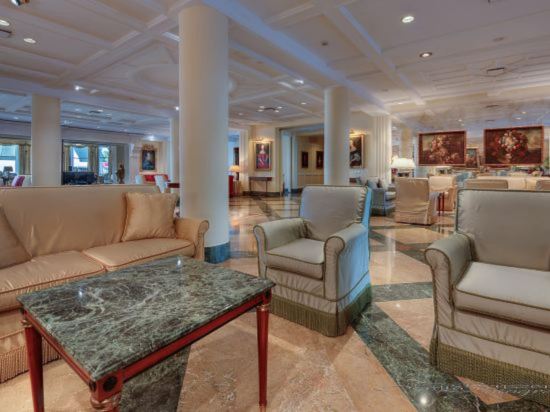 Фото Excelsior Palace Hotel