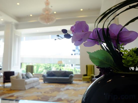 Фото The Bazaar Hotel