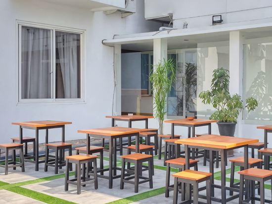 Фото Sisingamangaraja Guest House Semarang