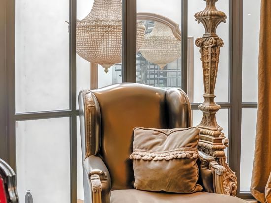 Фото Hotel Chateaubriand