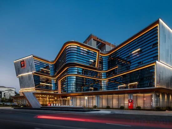 Hotel Radisson Red Wuxi Nanchang Street Ancient Canal, Wuxi, photo