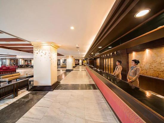 Фото Mountain Beach Resort & Convention Center