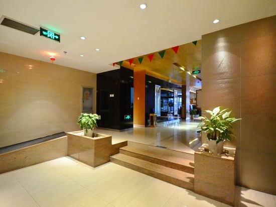 Фото Jinjiang Inn Wuhan Wuchang Railway Station