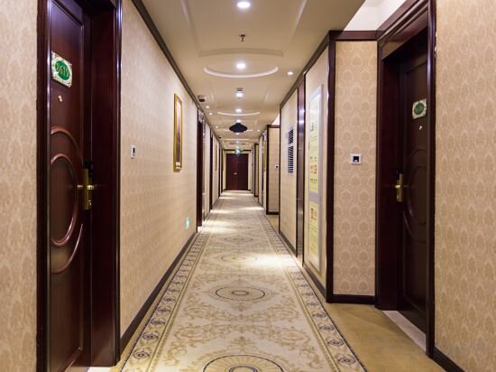 Фото Vienna Hotel Shanghai Puong Jinqiao Park