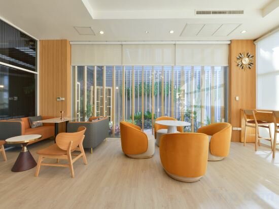 Фото Three Seasons Place