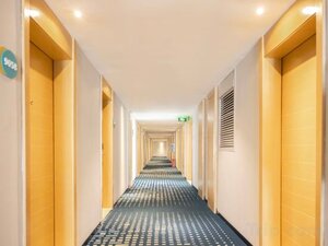 Xuan He Hotel (8th Floor, Tower A, Xin 10+1 Plaza, No. 28 Tingjiang Road), hotel