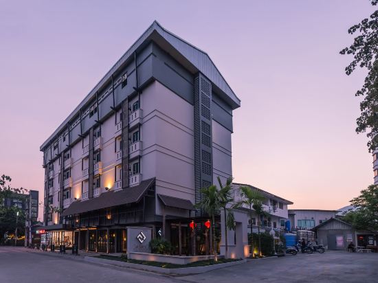Фото L Nimman Boutique Hotel