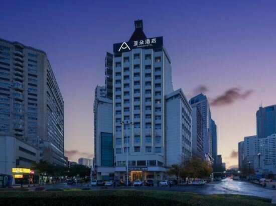 Фото отеля 1