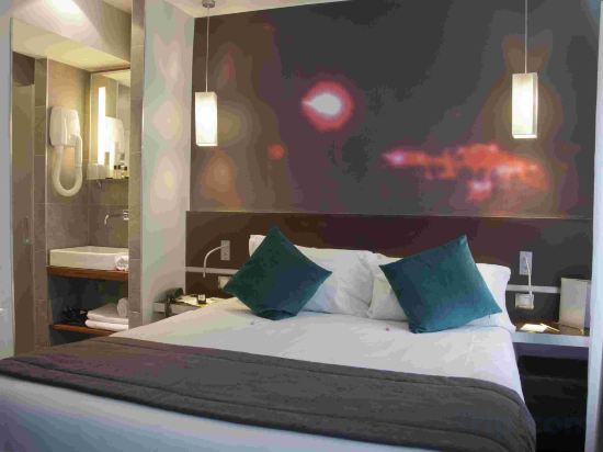 Фото Hotel Lumières Montmartre Paris