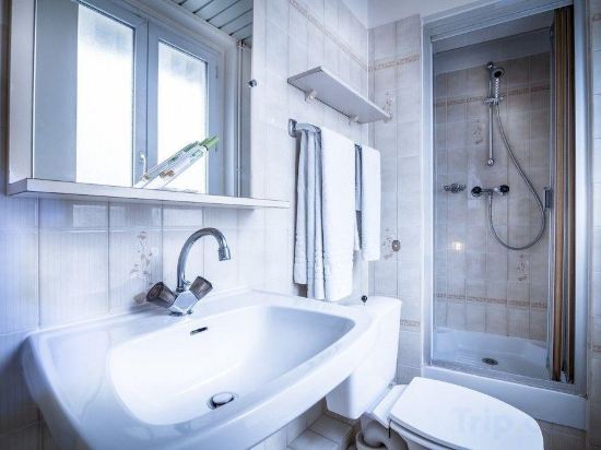 Фото Hotel Moulin Vert