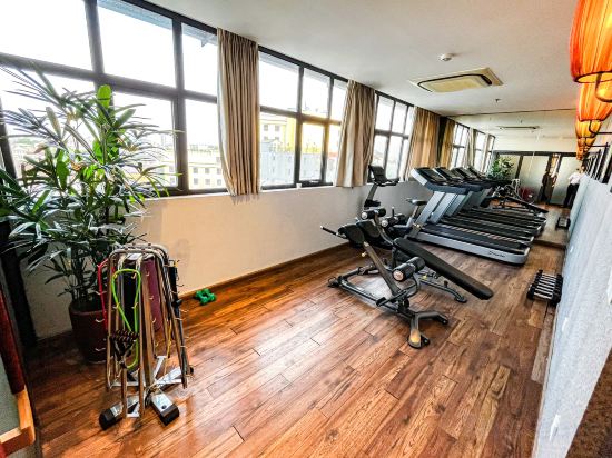 Фото Conifer Grand Hotel