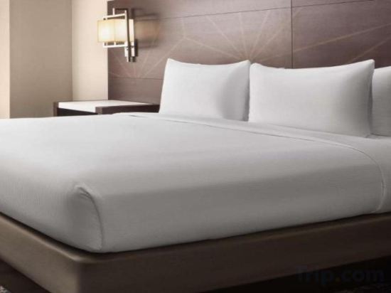 Фото Hilton Orlando Lake Buena Vista - Disney Springs Area