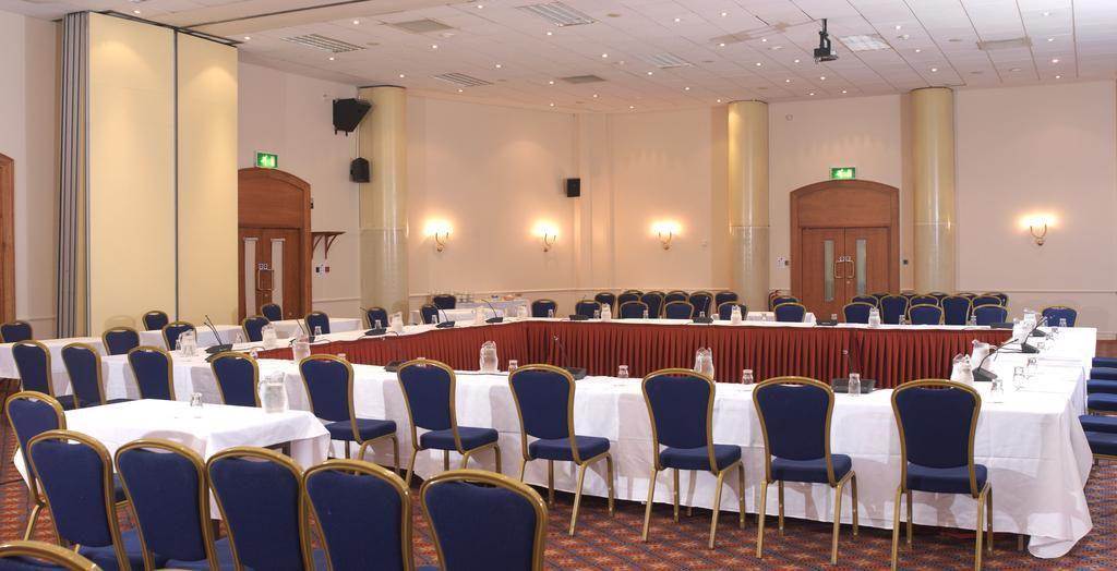 Фото Wellington Park Hotel