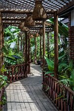 Фото La Residence WatBo Hotel