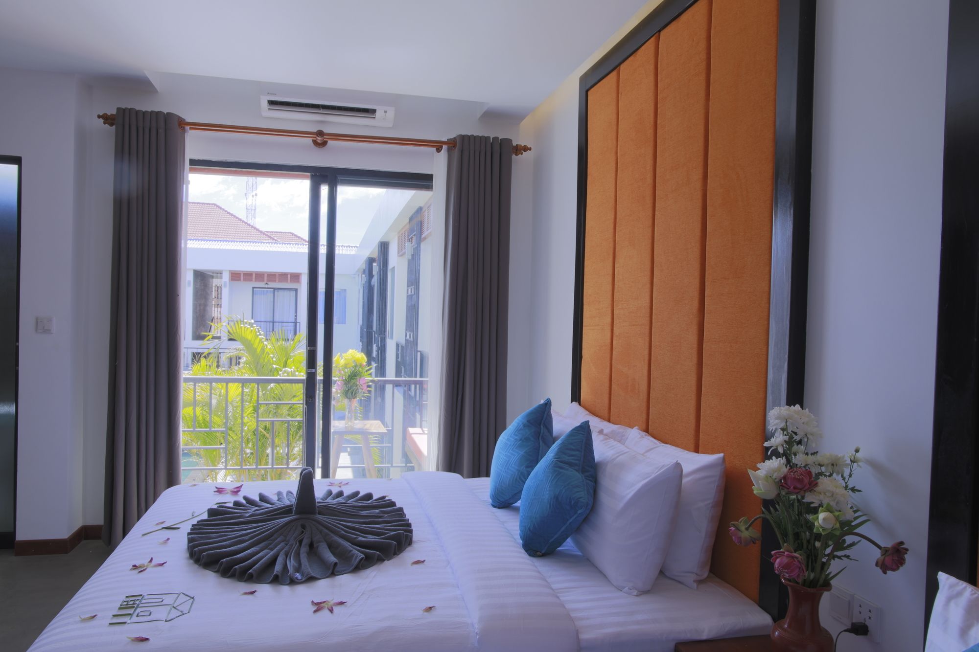 Фото Central Corner d’Angkor