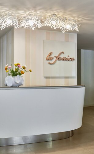 Гостиница Hotel La Fenice в Римини
