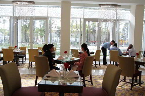 Гостиница Dushanbe Serena Hotel в Душанбе