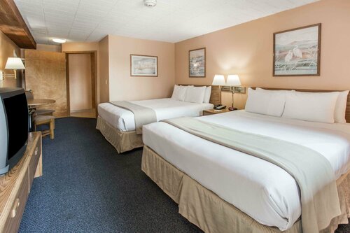 Гостиница Days Inn by Wyndham West Allis/Milwaukee