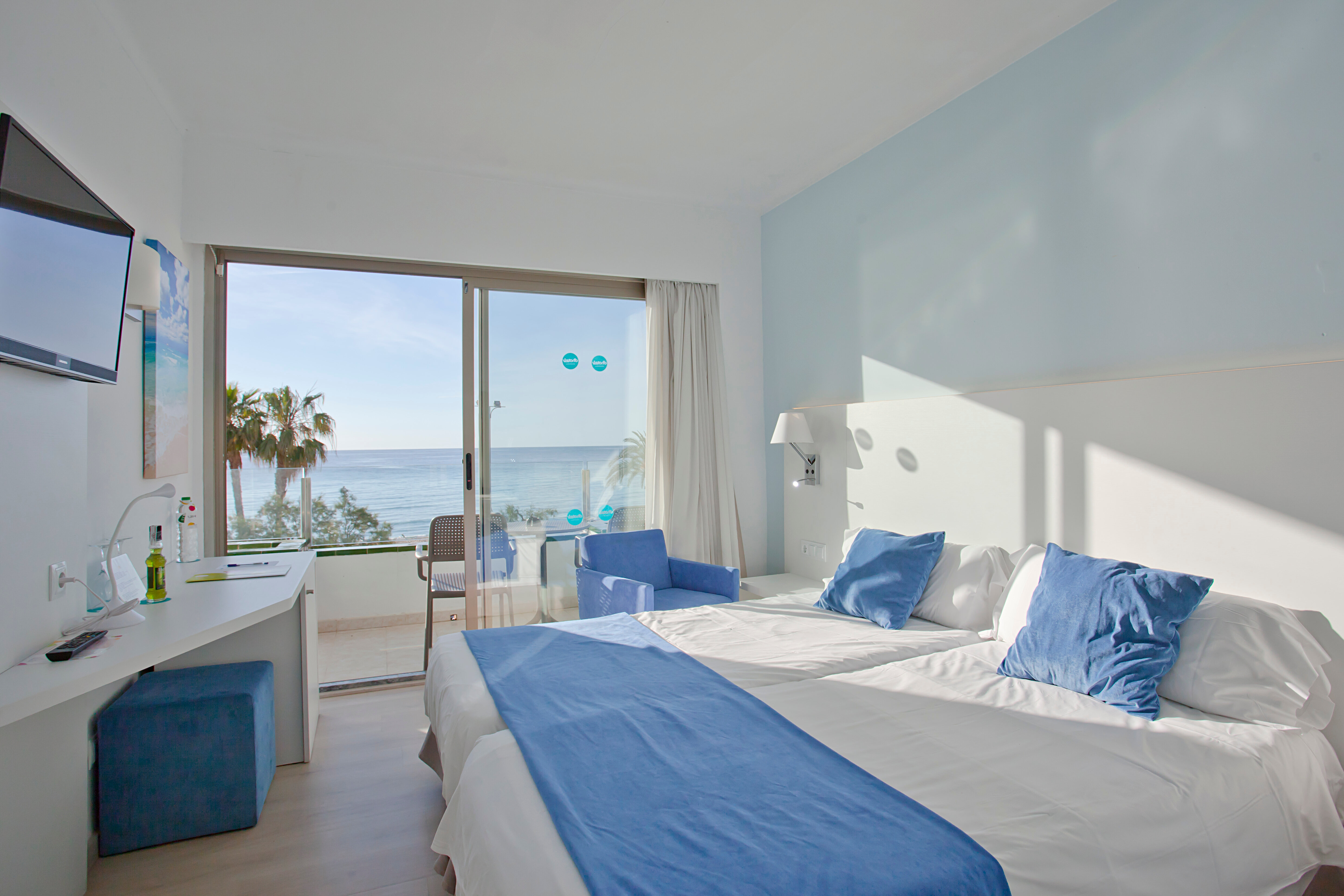 Фото Hotel Anba Romani