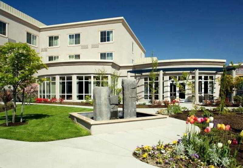 Hotel Courtyard Seattle Kirkland, Kirkland, photo