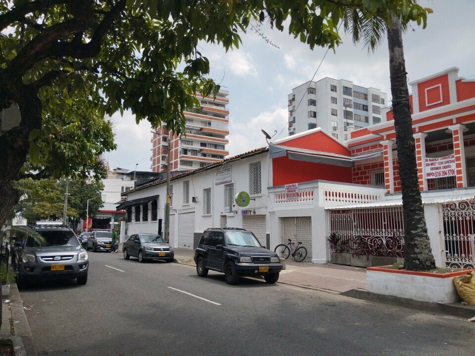 Educational center Instel - National Institute of Telecommunications, Cali, photo