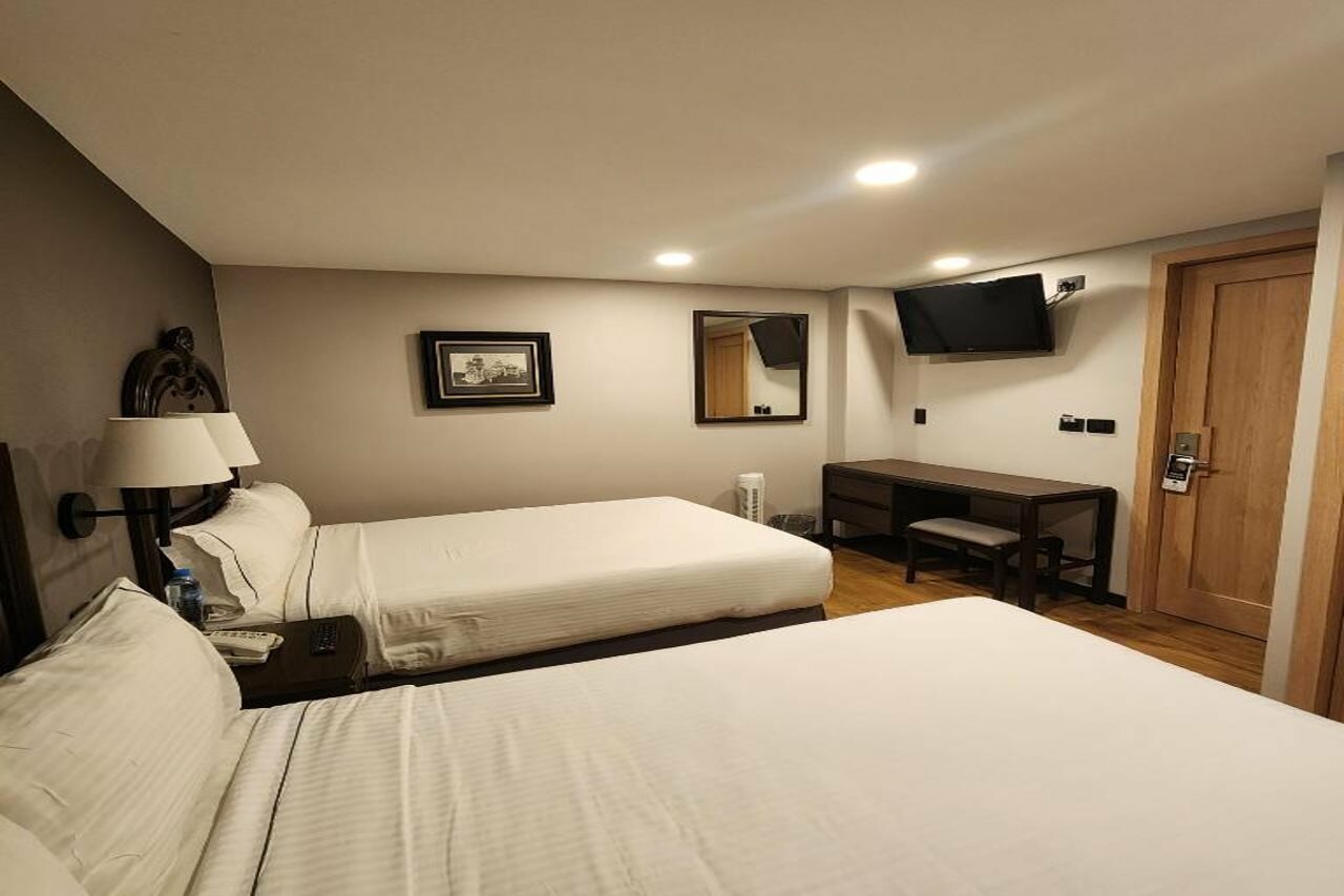 Фото Hotel Canada