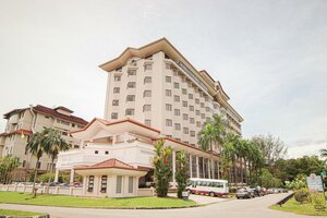 Гостиница Mulia Hotel в Бандар-Сери-Бегаване