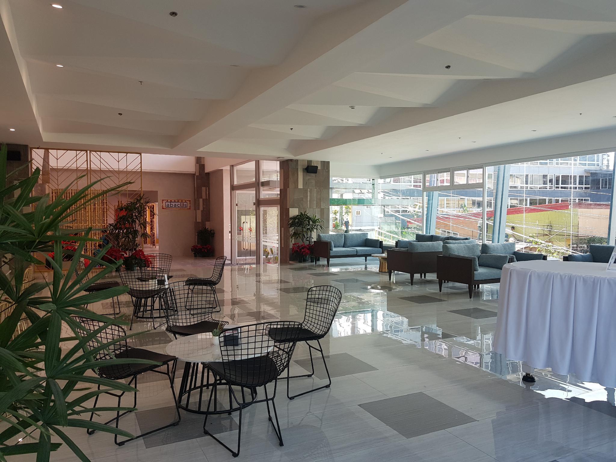 Фото Travelite Hotel Legarda