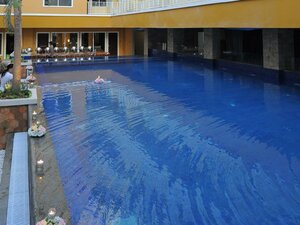 Гостиница Sylvia Hotel Kupang