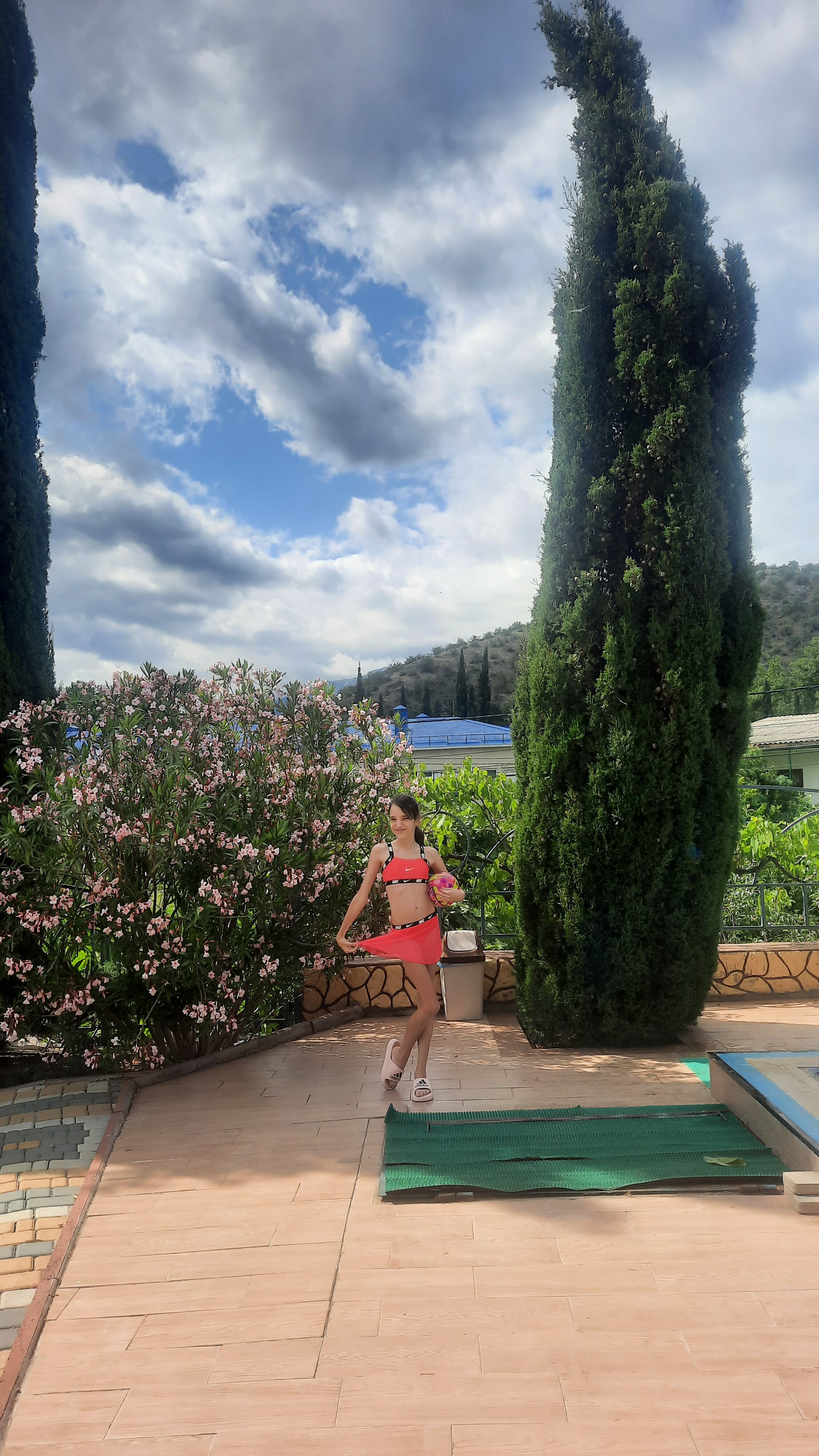 Фото Би Хэппи